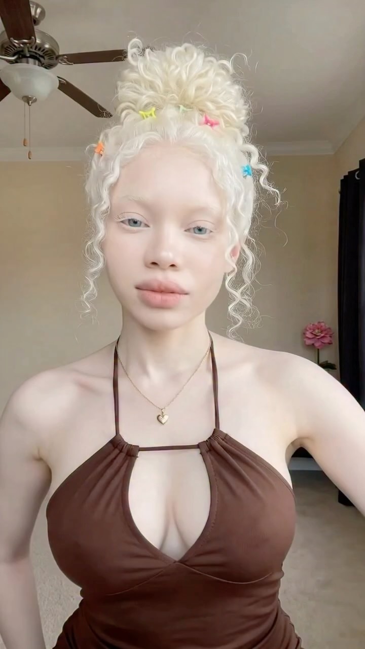 ai tease AI girlfriend content