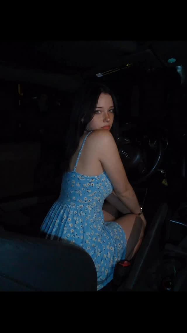 New AI girlfriend content