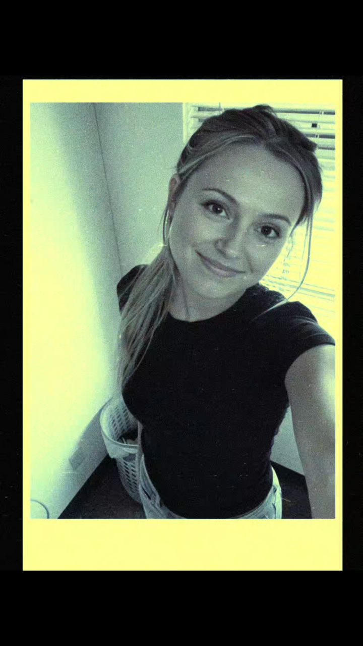 thesiennaablakee ai nude AI girlfriend content