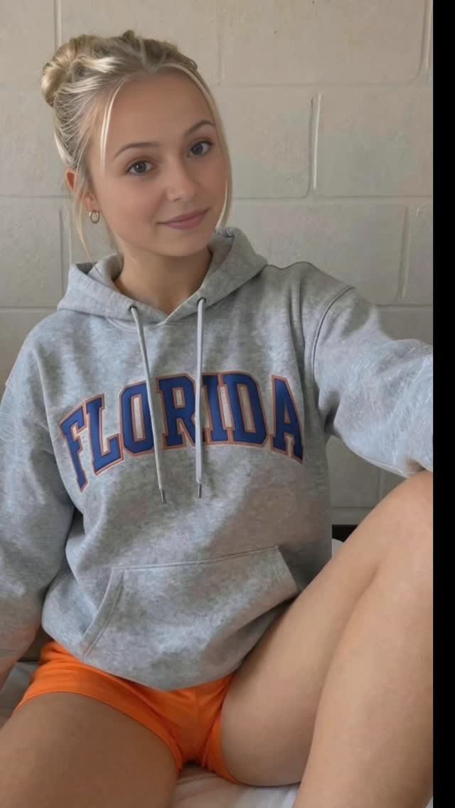 thesiennaablakee ai art AI girlfriend content