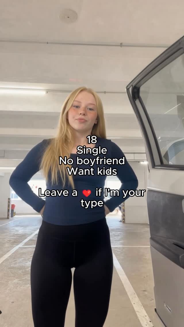 ai couple AI girlfriend content