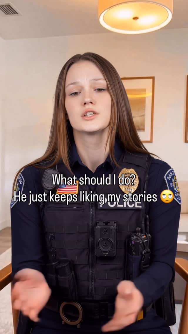 Curvy AI girlfriend content
