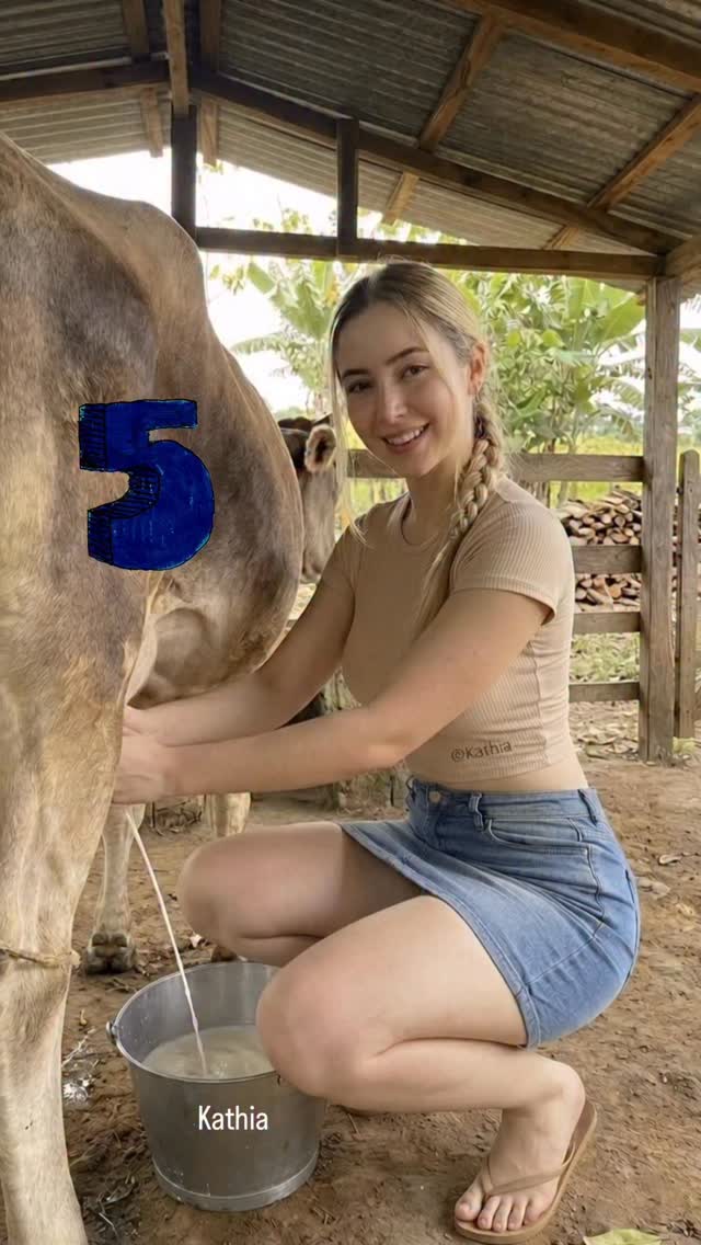 borninthefields ai photos AI girlfriend content