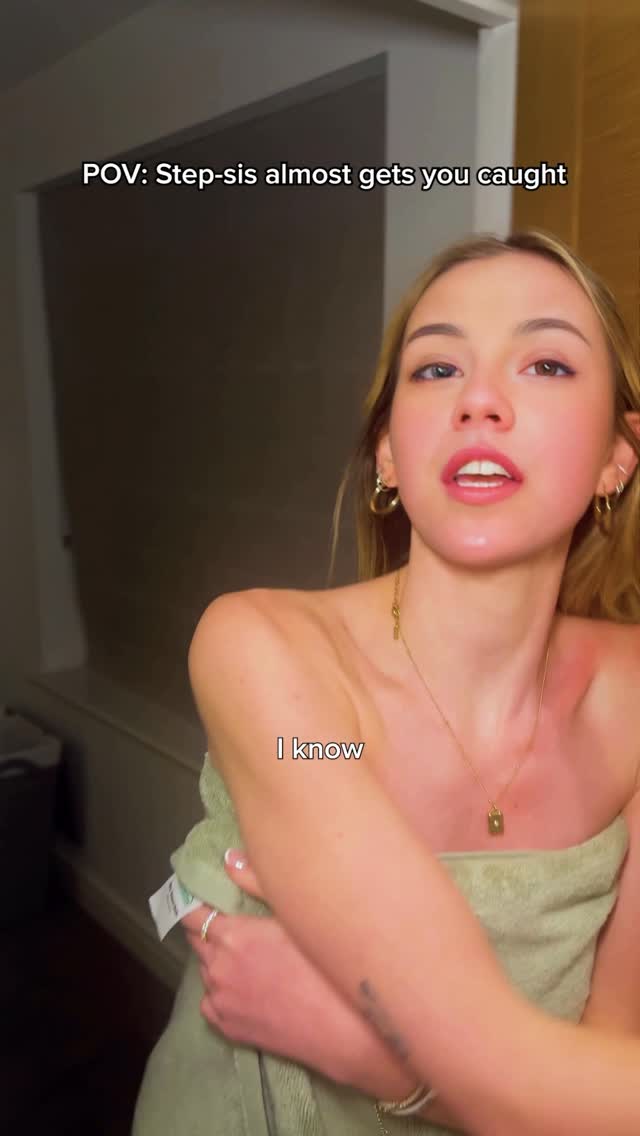 Blonde AI girlfriend content