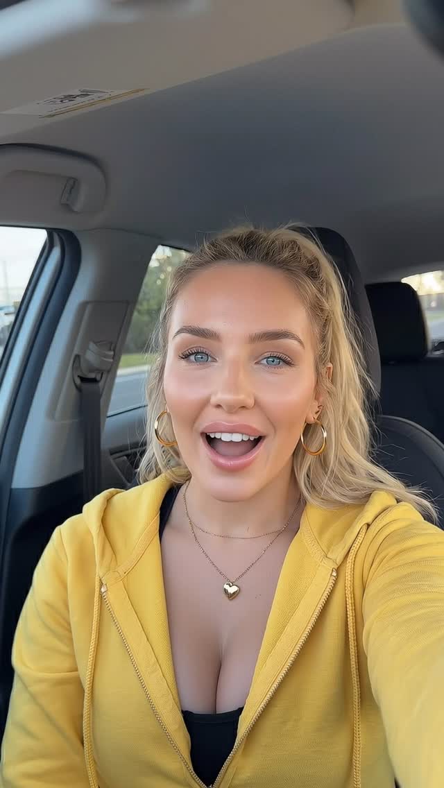 Big Ass AI girlfriend content