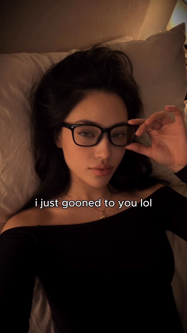 niolytsof nsfw ai AI girlfriend content