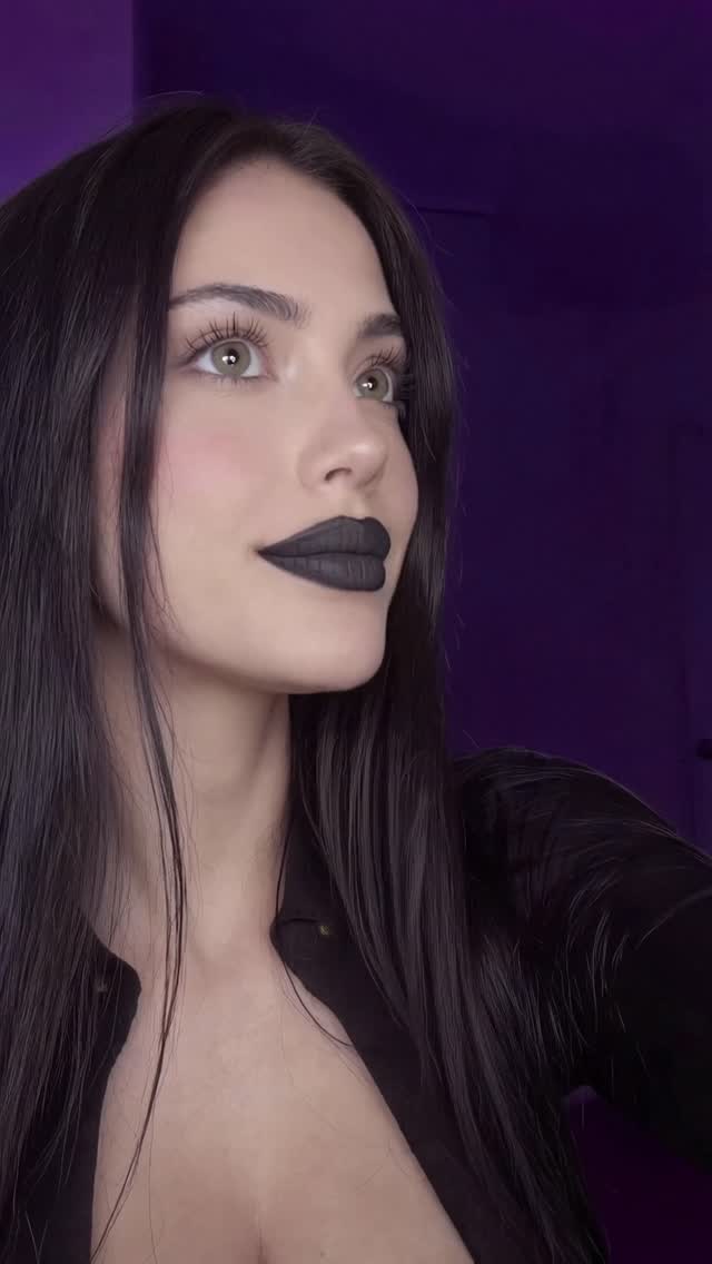 ashleylyn.xo nsfw ai AI girlfriend content
