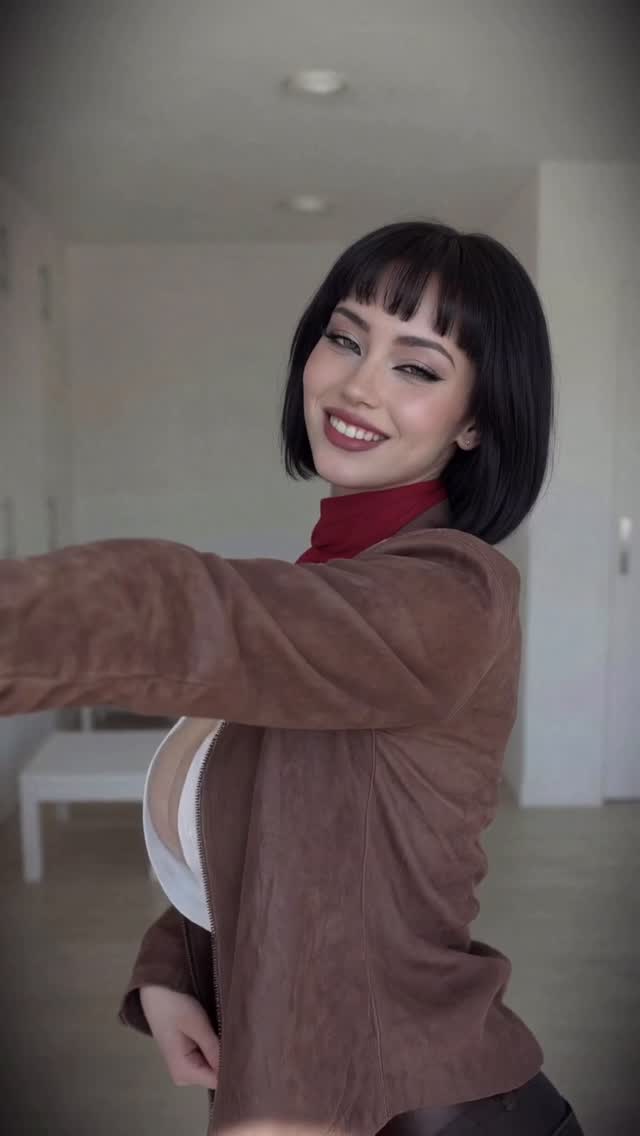 caroline45yo ai nude AI girlfriend content
