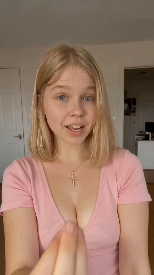 mikisunlitt ai nudes AI girlfriend content