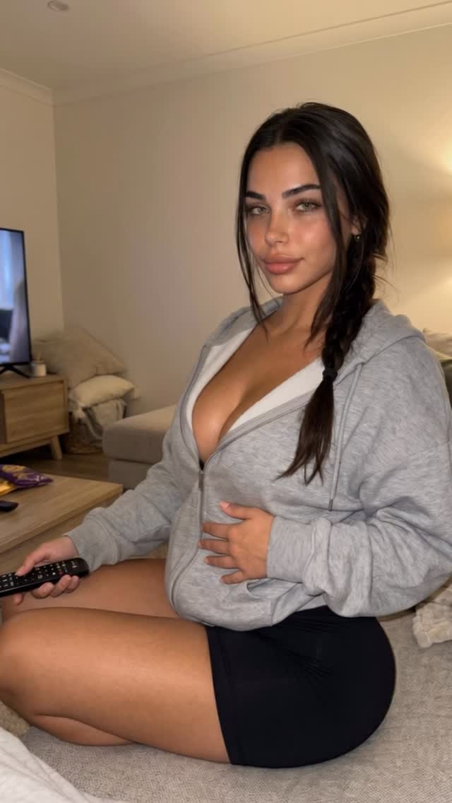 yourcindyrellaa ai videos AI girlfriend content